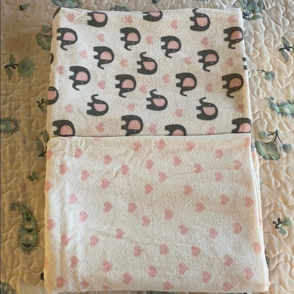 Blankets - Picture 1 of 3